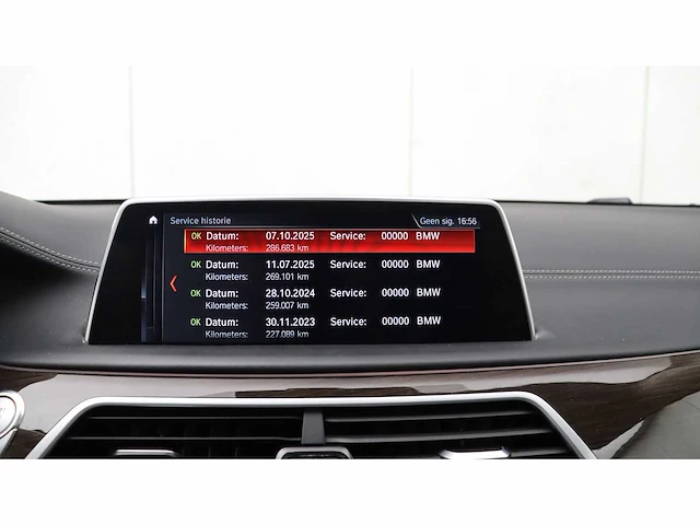 Bmw - 7-serie - 740i high executive - 2018 - tf-396-v - personenauto - afbeelding 17 van  33