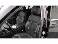 Bmw - 7-serie - 740i high executive - 2018 - tf-396-v - personenauto - afbeelding 31 van  33