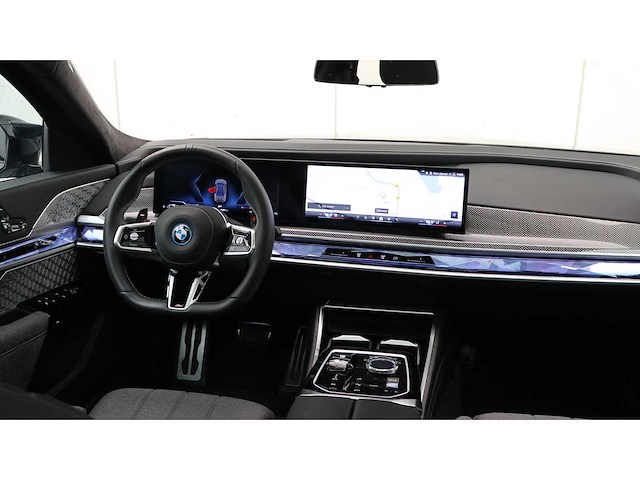 Bmw - 7-serie - m760e xdrive - 2023 - z-224-pf - personenauto - afbeelding 13 van  42