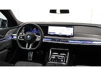 Bmw - 7-serie - m760e xdrive - 2023 - z-224-pf - personenauto - afbeelding 13 van  42