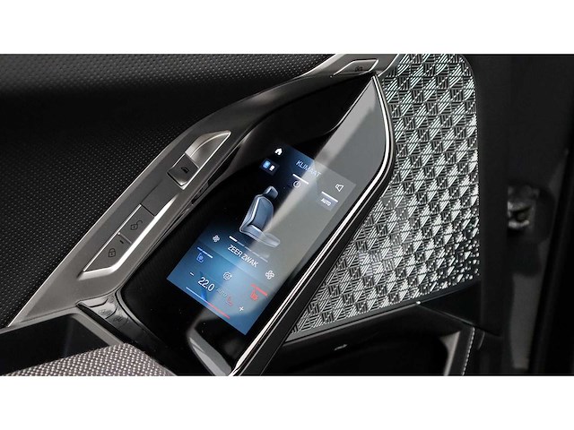 Bmw - 7-serie - m760e xdrive - 2023 - z-224-pf - personenauto - afbeelding 33 van  42
