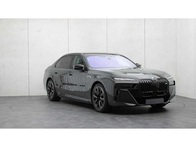 Bmw - 7-serie - m760e xdrive - 2023 - z-224-pf - personenauto - afbeelding 23 van  42