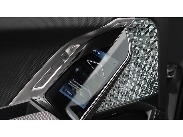 Bmw - 7-serie - m760e xdrive - 2023 - z-224-pf - personenauto - afbeelding 37 van  42