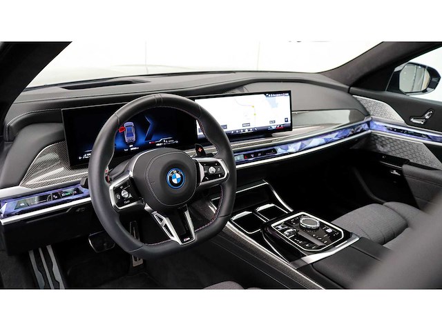 Bmw - 7-serie - m760e xdrive - 2023 - z-224-pf - personenauto - afbeelding 5 van  42