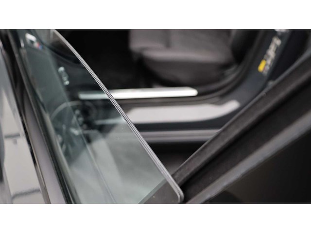 Bmw - 7-serie - m760e xdrive - 2023 - z-224-pf - personenauto - afbeelding 25 van  42