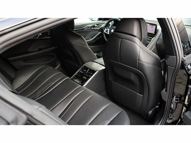 Bmw - 8-serie gran coupé - 840d xd. high ex. - 2023 - ghv-54-x - afbeelding 22 van  40