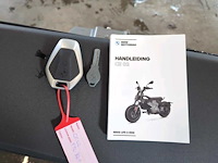 Bmw - bromscooter - ce 02 - e-scooter - afbeelding 13 van  20