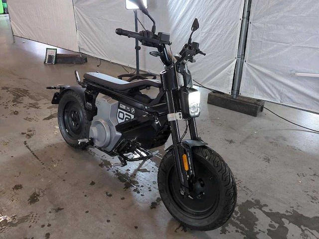 Bmw - bromscooter - ce 02 - e-scooter - afbeelding 12 van  20