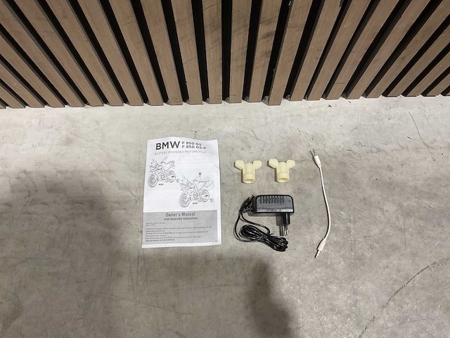 Bmw - f850 gs-p - politie - elektrische kindermotor - afbeelding 24 van  41