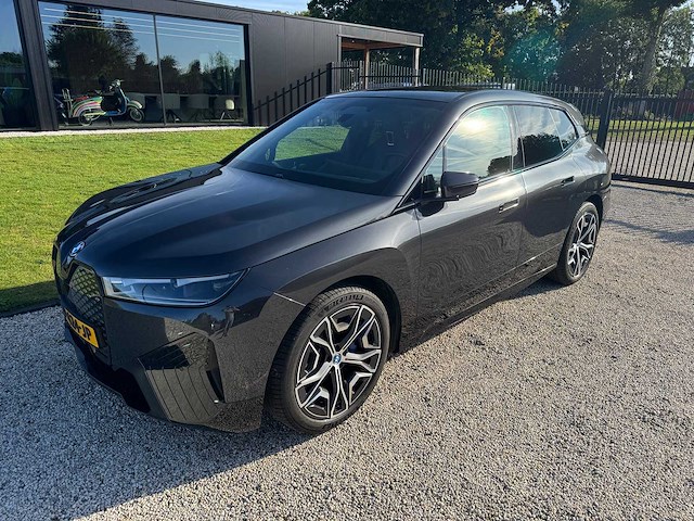 Bmw - ix - xdrive50 high ex. - p-424-jp - 2022 - afbeelding 12 van  36