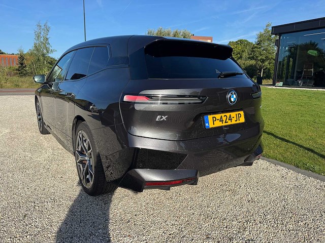 Bmw - ix - xdrive50 high ex. - p-424-jp - 2022 - afbeelding 32 van  36