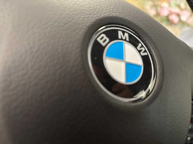 Bmw - m5 - e34 - 3.6 - 1992 - iconische auto - personenauto - afbeelding 19 van  52