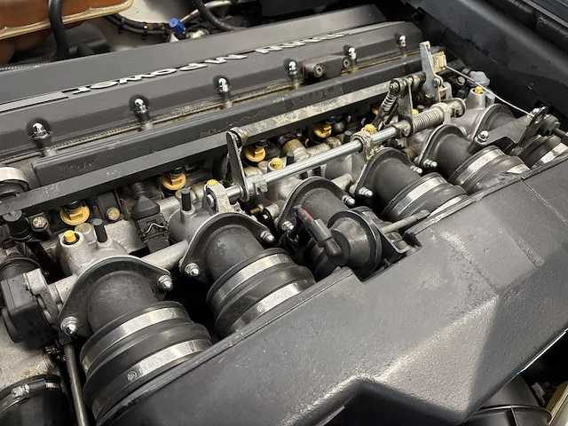Bmw - m5 - e34 - 3.6 - 1992 - iconische auto - personenauto - afbeelding 33 van  52