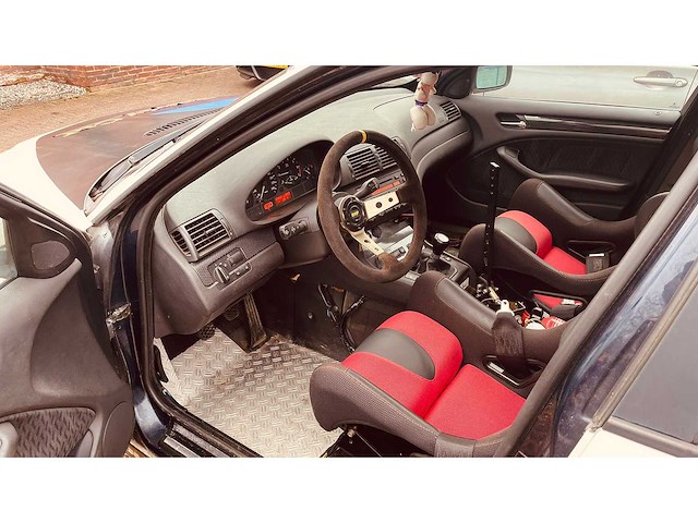 Bmw - personenauto - afbeelding 7 van  12