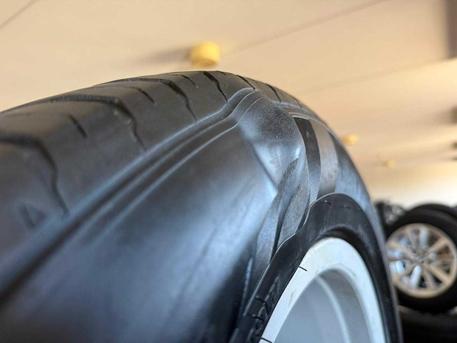 Bmw - velg (28x) - afbeelding 17 van  26