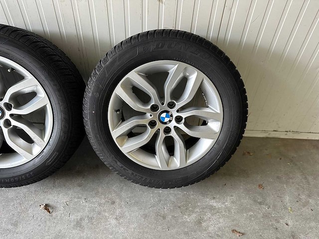 Bmw - velgen met 4 seizoen banden - 17inch - afbeelding 1 van  1