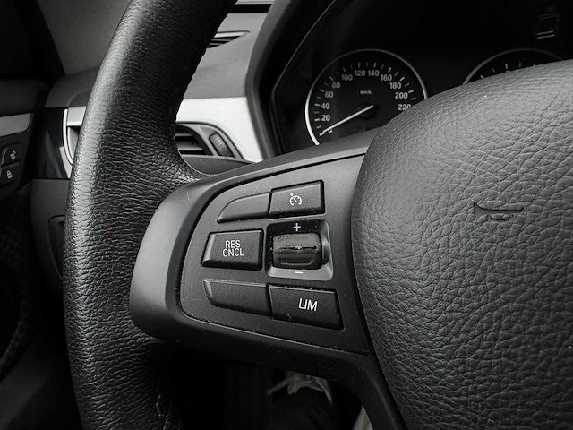 Bmw - x1 - sd18i cent hi exe - car - 2017|n-993-xp|iaw - afbeelding 3 van  28