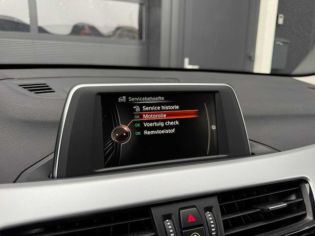 Bmw - x1 - sd18i cent hi exe - car - 2017|n-993-xp|iaw - afbeelding 9 van  28