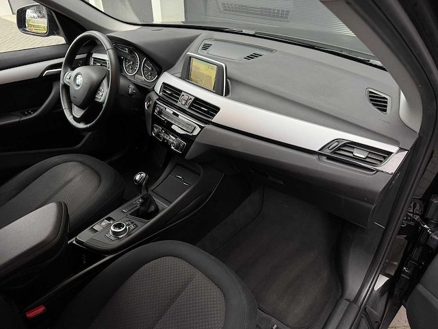 Bmw - x1 - sd18i cent hi exe - car - 2017|n-993-xp|iaw - afbeelding 25 van  28
