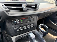 Bmw - x1 - sdrive18d executive - personenauto - 2011 - afbeelding 3 van  26