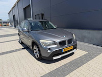 Bmw - x1 - sdrive18d executive - personenauto - 2011 - afbeelding 20 van  26