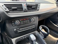 Bmw - x1 - sdrive18d executive - personenauto - 2011 - afbeelding 4 van  26