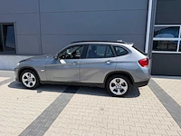 Bmw - x1 - sdrive18d executive - personenauto - 2011 - afbeelding 12 van  26