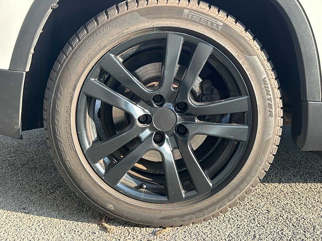 Bmw - x1 - sdrive18i - car - 2010 - afbeelding 16 van  26