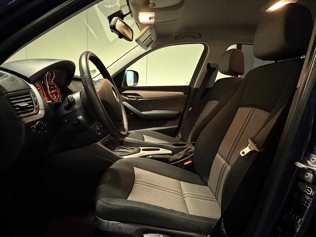 Bmw - x1 - sdrive18i exec. - t-994-vd - 2011 iaw - afbeelding 17 van  21