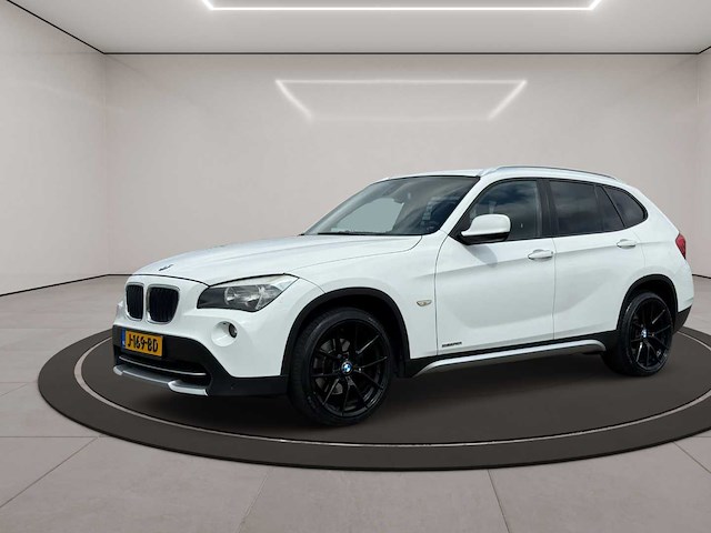 Bmw - x1 - sdrive18i exec. -j-169-bd- 2011 iaw - afbeelding 1 van  26