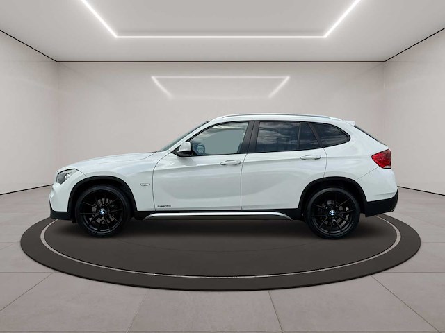 Bmw - x1 - sdrive18i exec. -j-169-bd- 2011 iaw - afbeelding 12 van  26