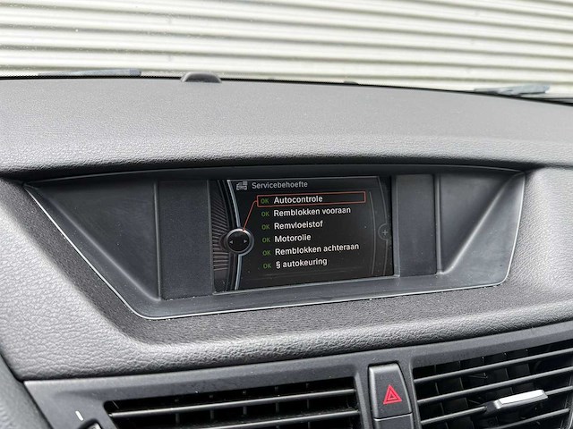Bmw - x1 - sdrive18i exec. -j-169-bd- 2011 iaw - afbeelding 12 van  19