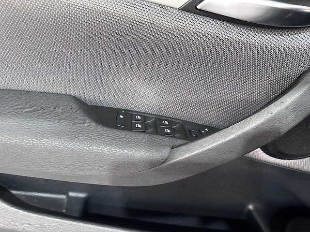 Bmw - x1 - sdrive18i exec. automaat- 08-pxb-4 - afbeelding 3 van  20