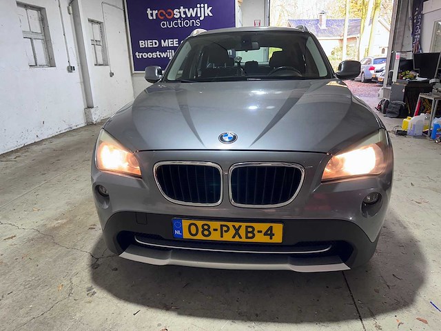 Bmw - x1 - sdrive18i exec. automaat- 08-pxb-4 - afbeelding 18 van  20