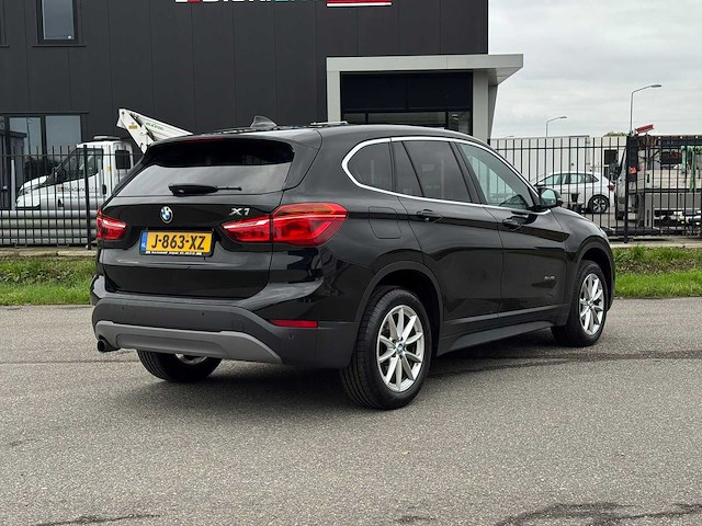 Bmw - x1 - sdrive18i high exec. - car - 2017|j-863-xz|iaw - afbeelding 16 van  27