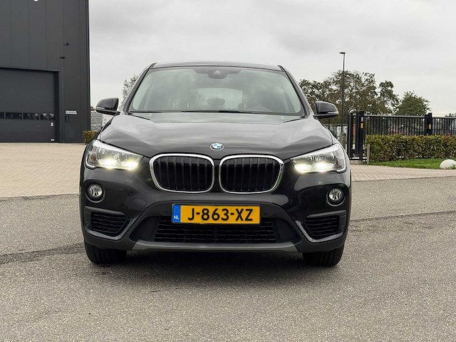 Bmw - x1 - sdrive18i high exec. - car - 2017|j-863-xz|iaw - afbeelding 19 van  27