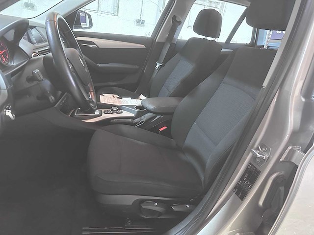 Bmw - x1 - sdrive20i executive - gl-182-s- 2015 - afbeelding 5 van  17
