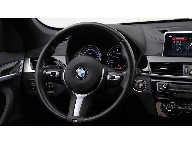 Bmw - x1 - xdrive20i - 2020 - k-856-tj - personenauto - afbeelding 1 van  14
