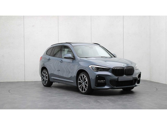 Bmw - x1 - xdrive20i - 2020 - k-856-tj - personenauto - afbeelding 7 van  14