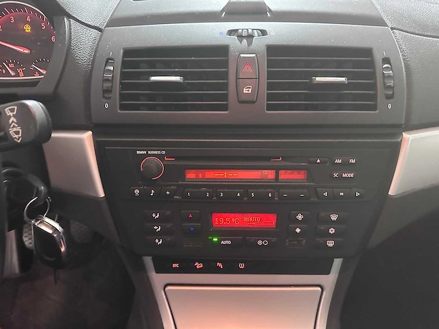 Bmw - x3 - 2.0i executive - 03-tx-bv- 2007 - afbeelding 4 van  18