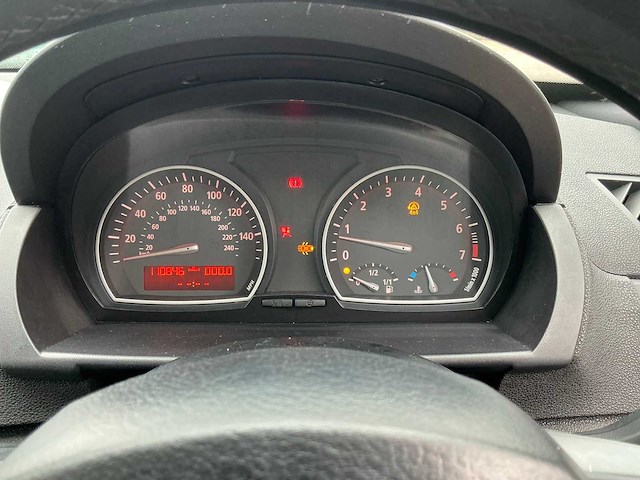 Bmw - x3 - personenauto (rechtsgestuurd) - afbeelding 2 van  18