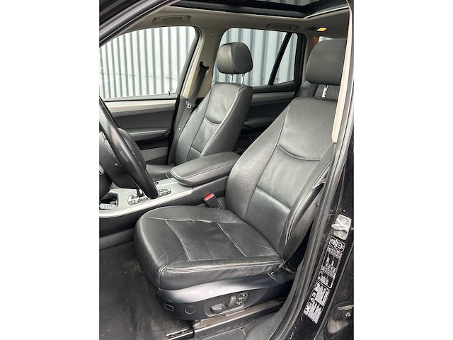 Bmw - x3 - xdrive28i high exec. - car - 2011 - afbeelding 27 van  30