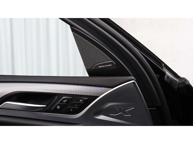 Bmw - x4 - xdrive20d high ex. - 2019 - k-936-hf - afbeelding 9 van  24