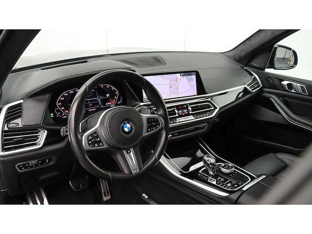 Bmw - x5 - m50i high executive - j-678-zp - 2020 - personenauto - afbeelding 4 van  40