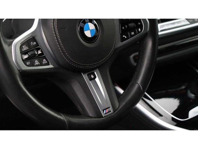 Bmw - x5 - m50i high executive - j-678-zp - 2020 - personenauto - afbeelding 7 van  40