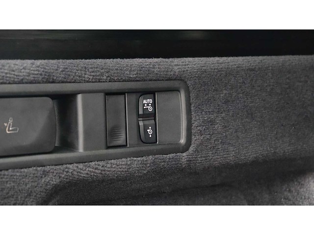 Bmw - x5 - m50i high executive - j-678-zp - 2020 - personenauto - afbeelding 32 van  40