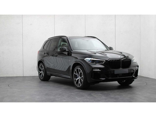 Bmw - x5 - m50i high executive - j-678-zp - 2020 - personenauto - afbeelding 37 van  40