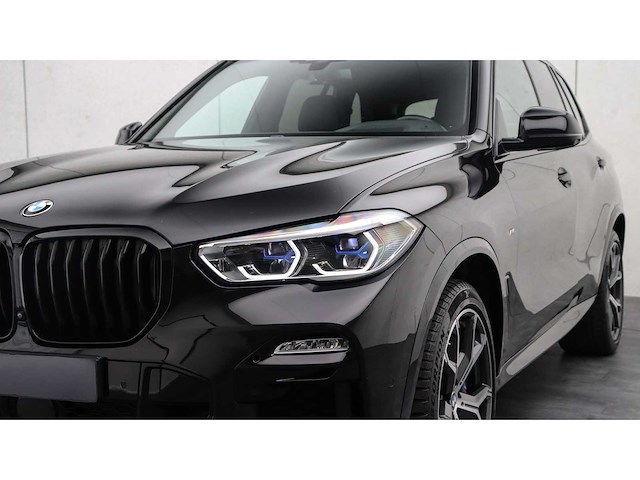 Bmw - x5 - m50i high executive - j-678-zp - 2020 - personenauto - afbeelding 38 van  40
