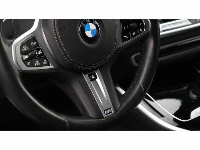 Bmw - x5 - m50i high executive - j-678-zp - 2020 - personenauto - afbeelding 7 van  40