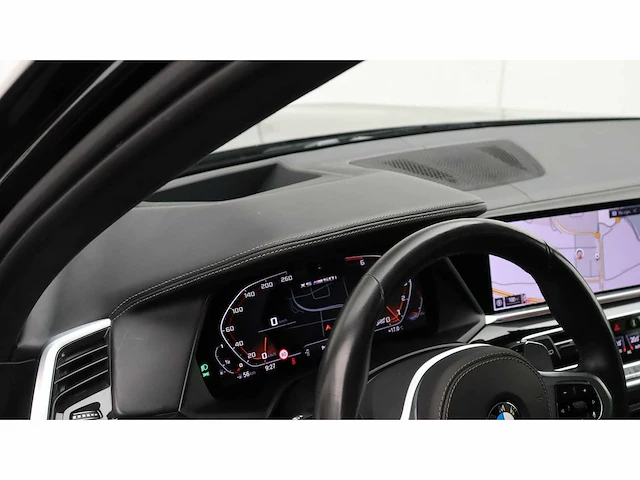 Bmw - x5 - m50i high executive - j-678-zp - 2020 - personenauto - afbeelding 9 van  40